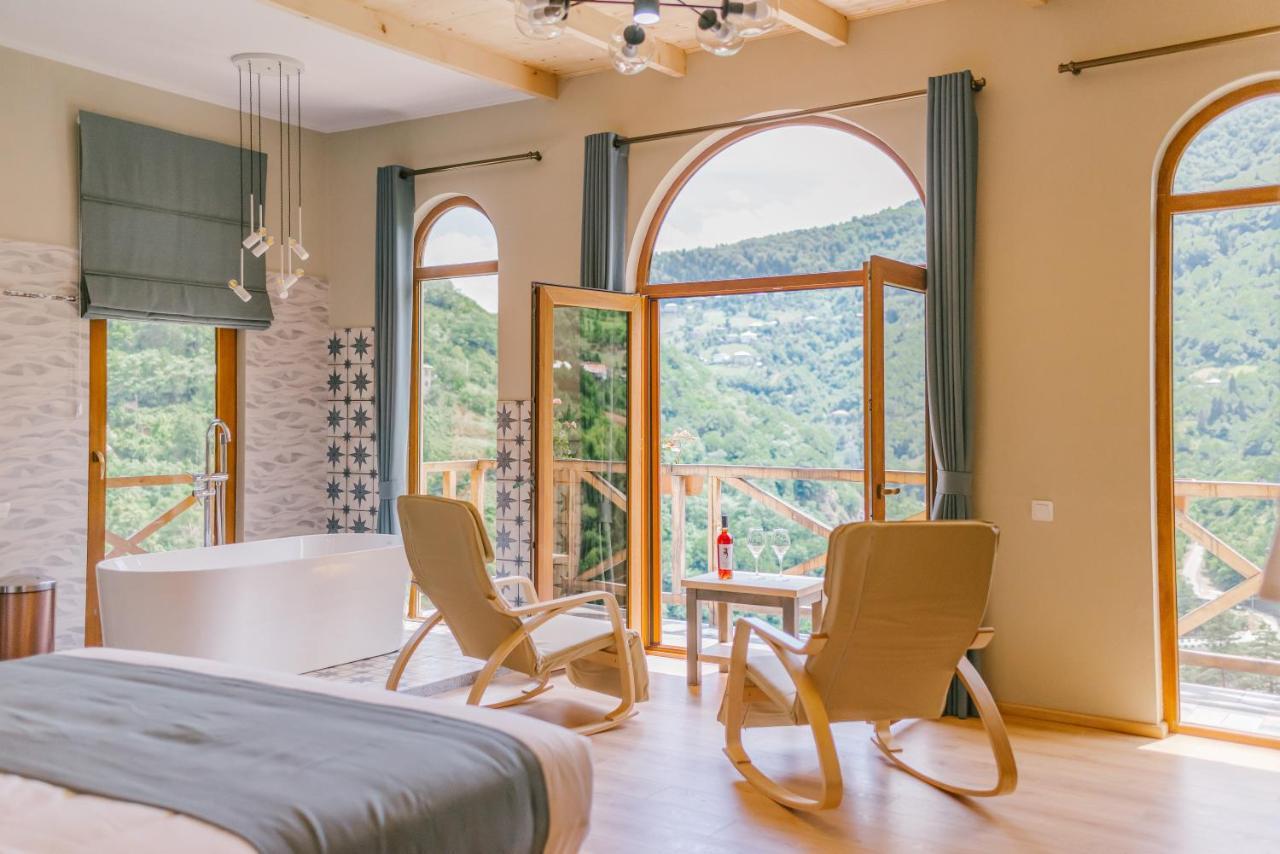 Hotel Chateau Iveri Varjanisi 外观 照片