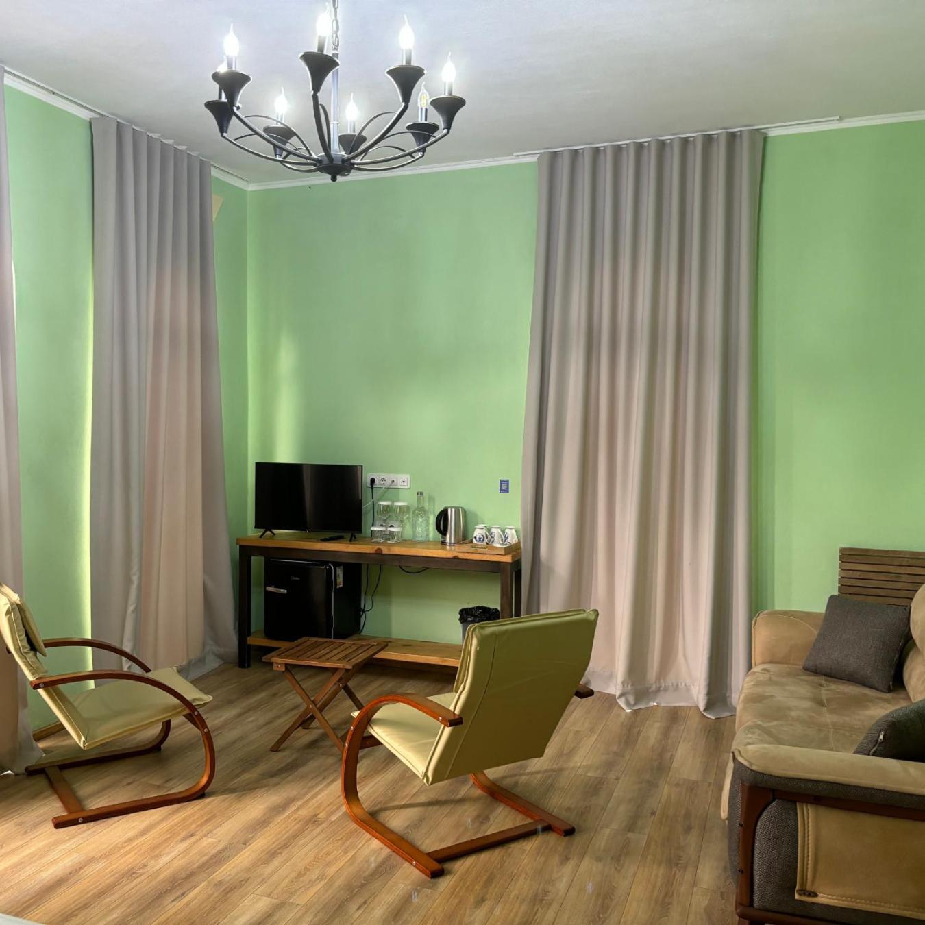 Hotel Chateau Iveri Varjanisi 外观 照片
